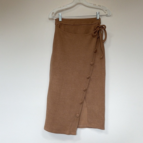 Petite Studio ribbed midi sweater skirt - Picture 2 of 10